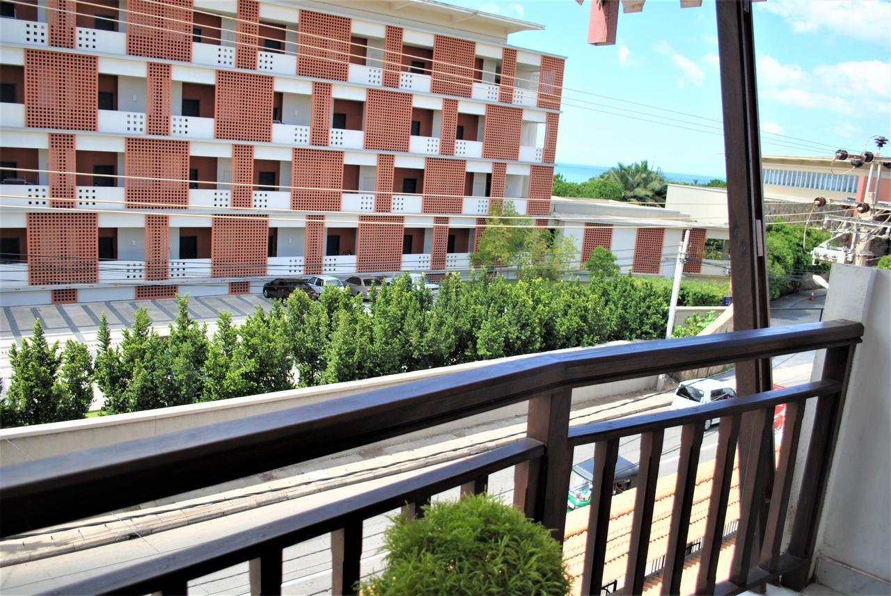 Prego Suites Ettukala Exterior foto