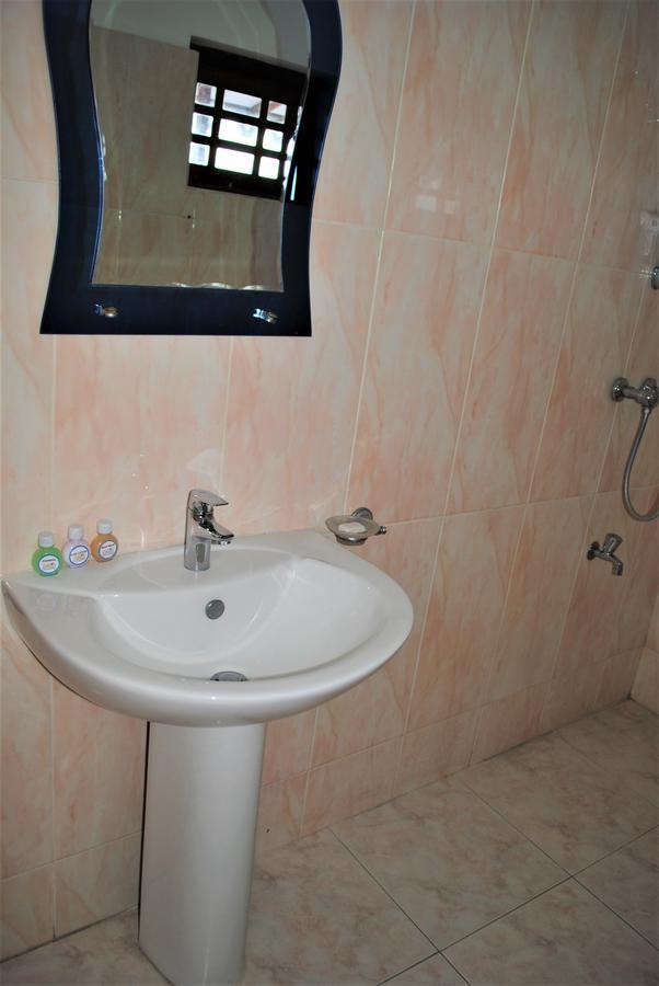 Prego Suites Ettukala Habitación foto