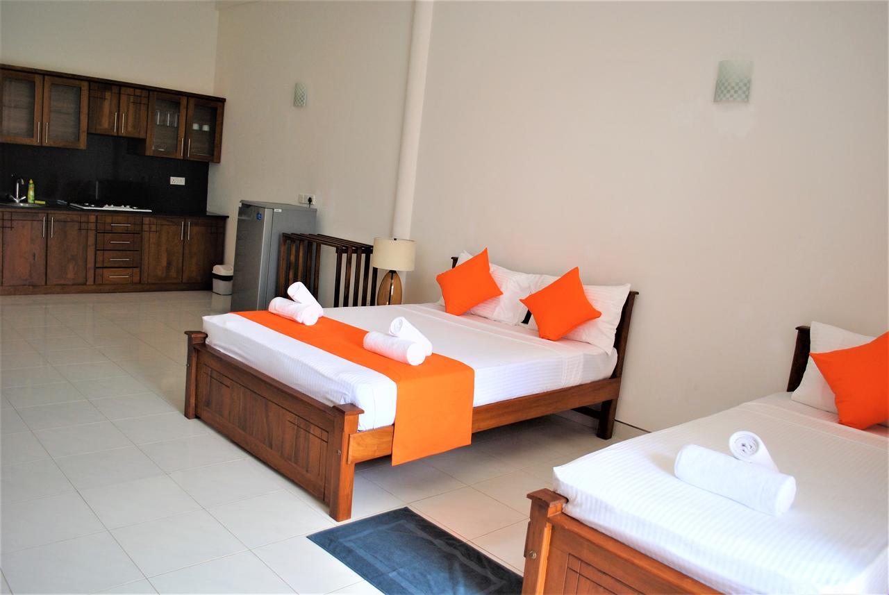 Prego Suites Ettukala Exterior foto